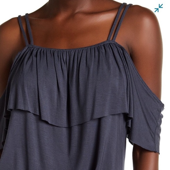 14th & Union Cold Shoulder Ruffle Tee - Picture 3 of 4